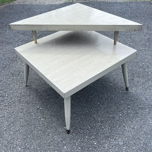 Mcm tiered table triangle - mcm,